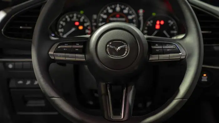 2019-mazda3ew.jpg