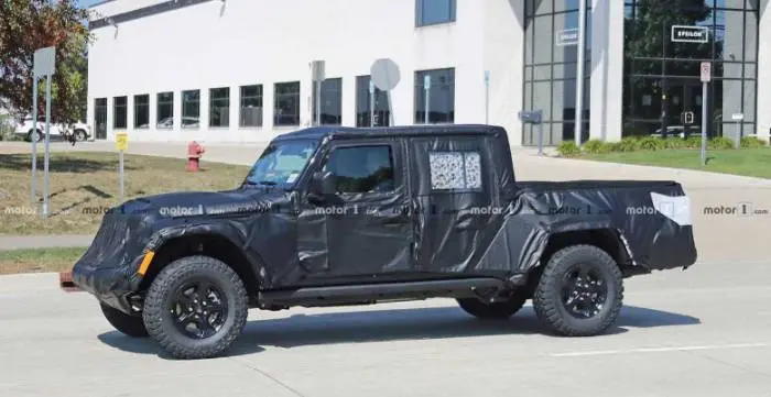 jeepscrambler.jpg