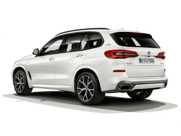 bmwx53.jpg