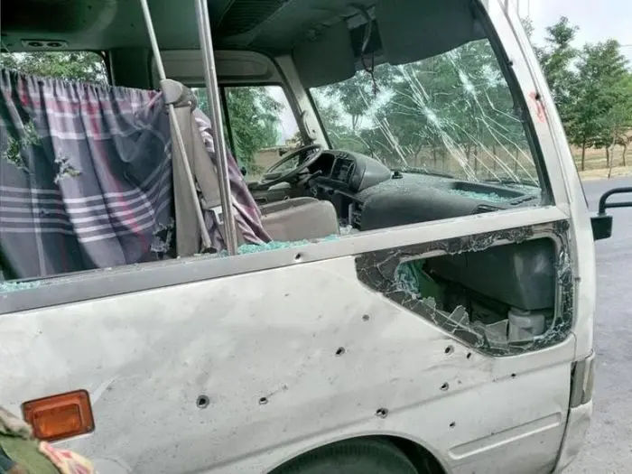۱۵ کشته و زخمی درحمله به خودروی دانشگاه در افغانستان