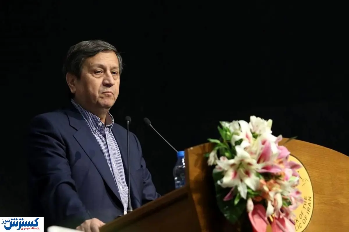 همتی تکلیف بیمه را روشن کرد