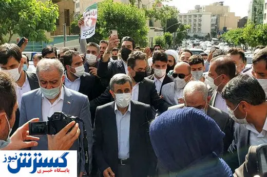 جزییات درگیری همراهان احمدینژاد در ستاد انتخابات کشور