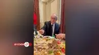 غذا خوردن سفیر ژاپن به سبک عرب‌ها! +‌فیلم