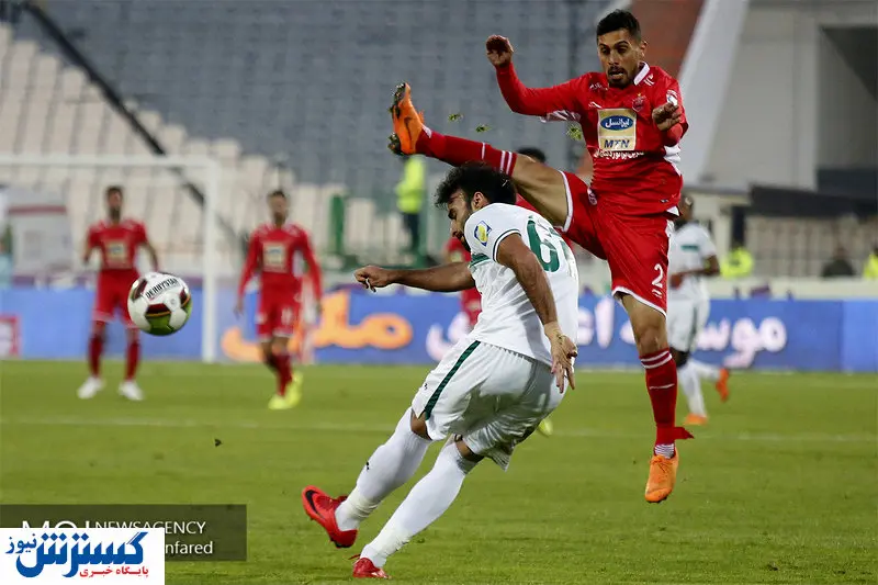 شکست پرسپولیس مقابل ذوبآهن در نیمه نخست
