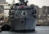 شلیک ۴ بمب به سمت کشتی جنگی انگلیس + جزئیات
