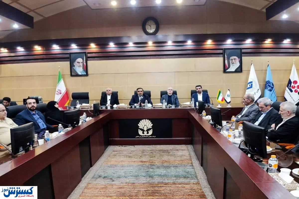 استقبال بینظیر از نخستین نمایشگاه ایران کمیکال / جای خالی برگزاری نمایشگاه صنعت شیمایی پر شد