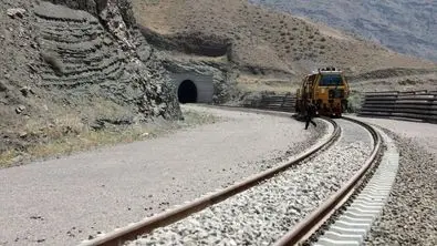 ایران با رفقای آمریکا بست