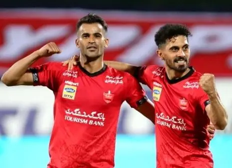 بمب اول پرسپولیس در حال انفجار؟