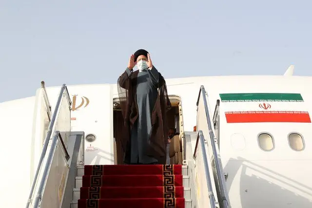 استقبال از رئیس جمهور در کاخ سلطان عمان