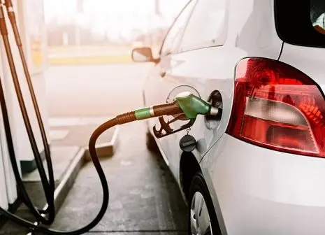 خبر رسمی وزارت نفت درباره قیمت بنزین اعلام شد