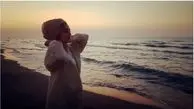 ژست زیبای ساره بیات در کنار ساحل دریا + عکس 
