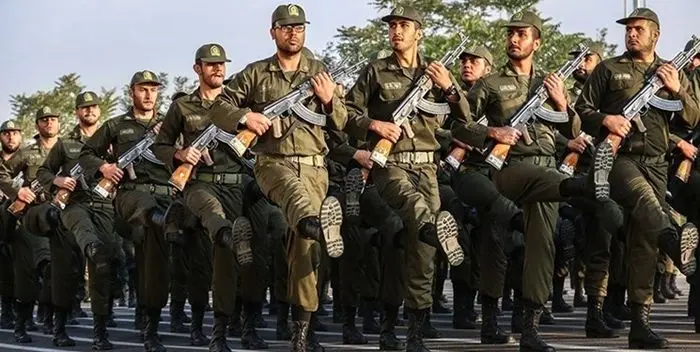 افزایش چشمگیر حقوق سربازان در دستور کار مجلس