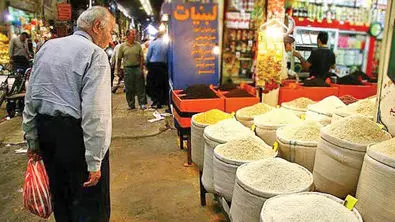 مردم منتظر طوفان در بازار برنج باشند