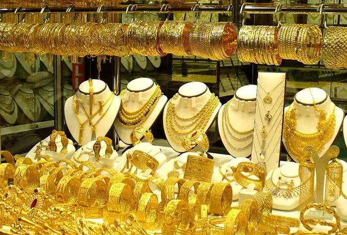 قیمت طلا و دلار در بازار تهران (۹۹/۰۵/۰۵)