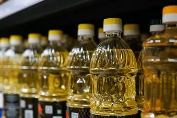 عقب‌نشینی دولت بعد از یک ماه؛ ثبت سفارش روغن با ارز ۲۸۵۰۰ تومانی آغاز شد