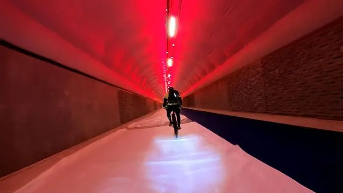 طولانی‌ترین تونل دوچرخه سواری در آستانه افتتاح 