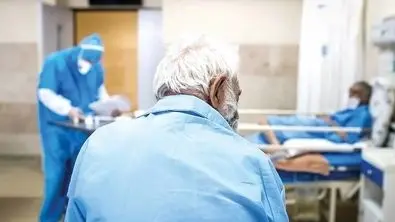 بازنشستگان در محاصره هزینه‌های درمان؛ زمان اجرای ماده ۵۴ فرا رسید  