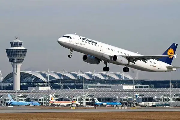 کاهش ۶۳ درصدی عملکرد فرودگاه‌های کشور