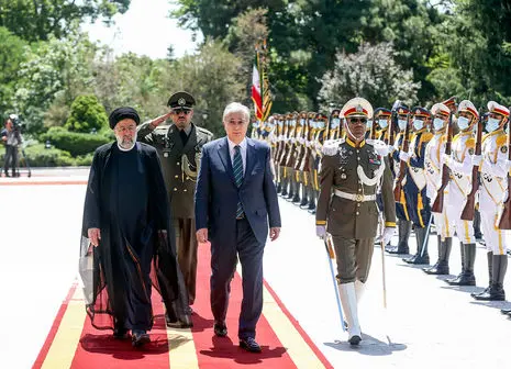 الکاظمی به تهران می آید