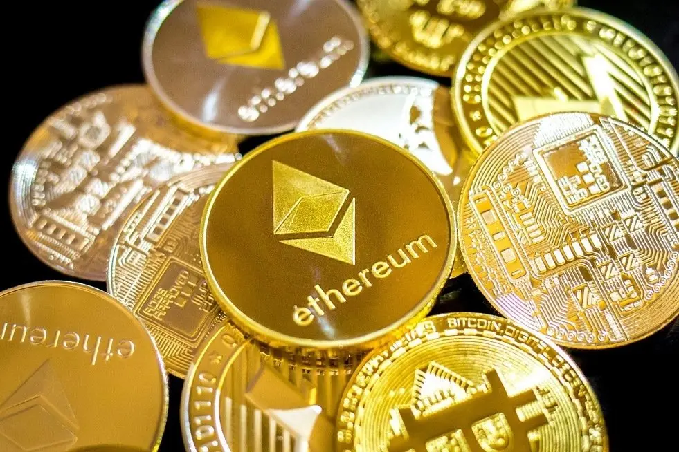 10 رمزارز محبوب هفته | کدام ارز دیجیتال ها توجه تریدرها را جلب کردند؟