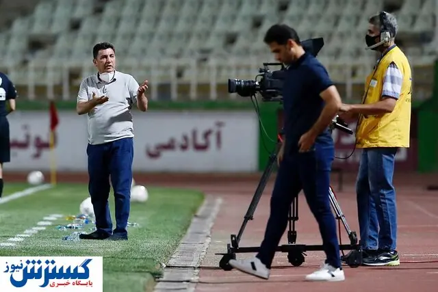 قلعهنویی از هدایت سپاهان استعفا داد
