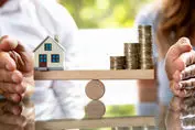 قیمت مسکن کم می شود / زمانی مناسب برای خرید خانه