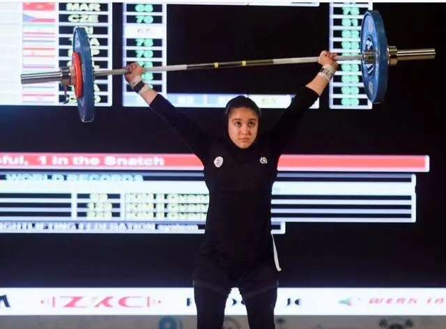 رکورد تاریخی دختر ایرانی در مسابقات وزنه برداری جهان + عکس
