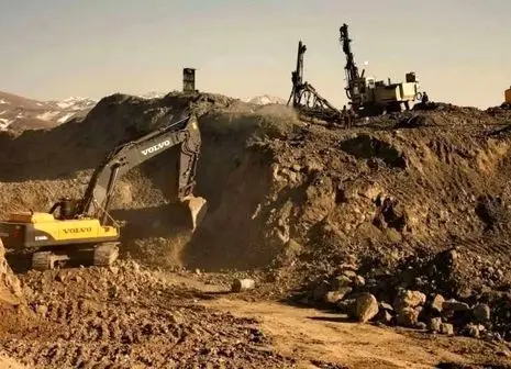 خبر داغ ؛ ۲ معدن بزرگ طلای کشور از سلطه دولت خارج شد