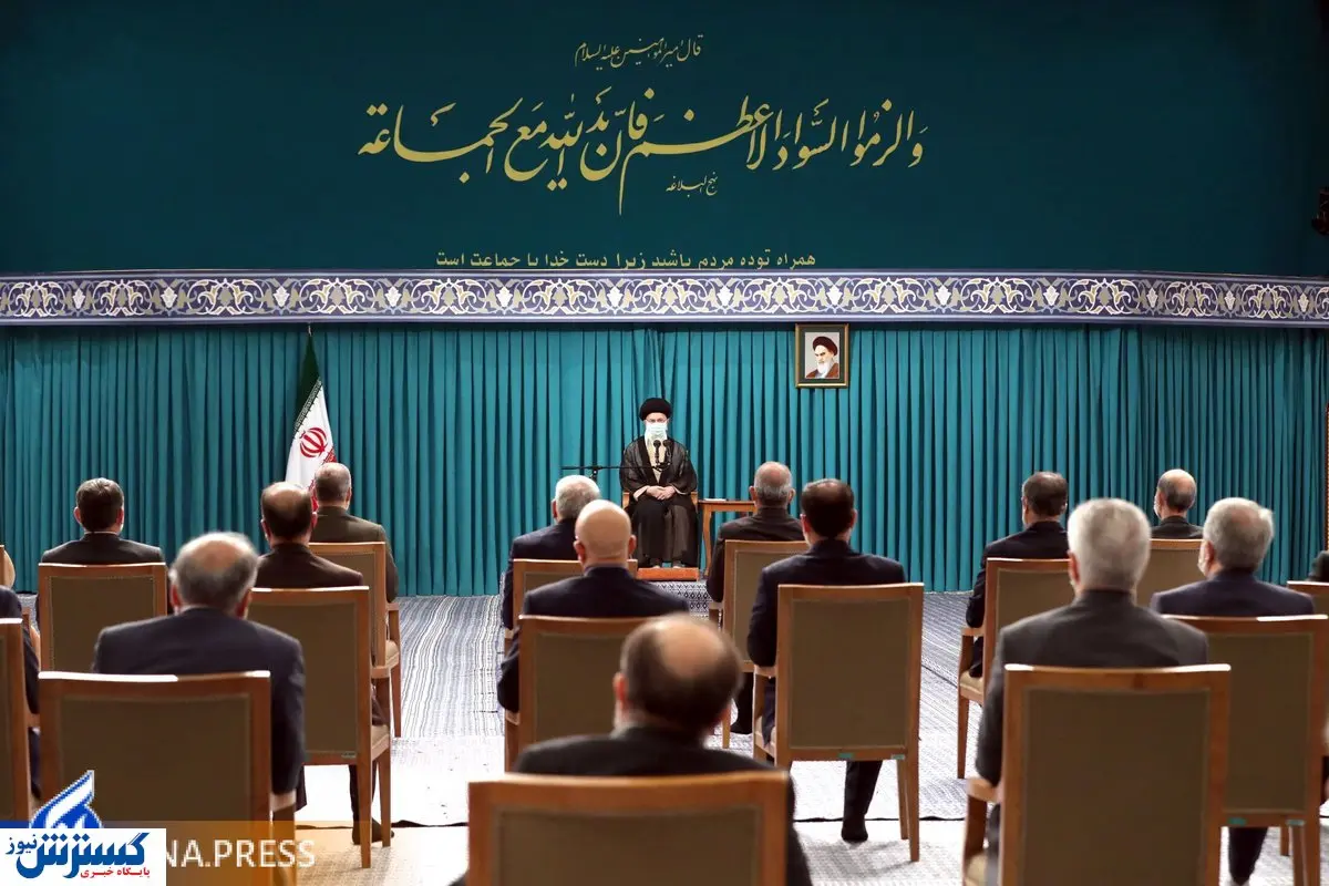 رهبر انقلاب: قیمت خانه و اجاره سرسامآور است