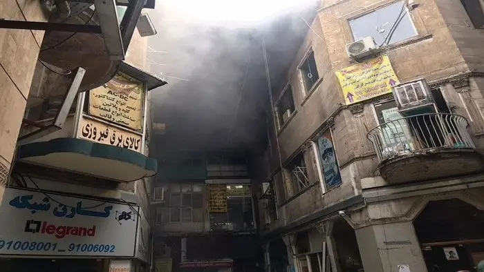 آتش سوزی در بازار تهران 