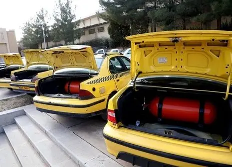 روزی ۱۰۰۰ میلیارد تومان سرمایه کشور به تاراج می‌رود !