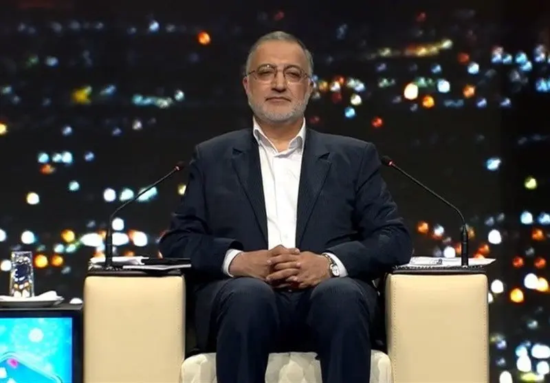 زاکانی: اقتصاد ایران گرفتار تجویزهای آمریکا است | نسخههای غلط میپیچیم