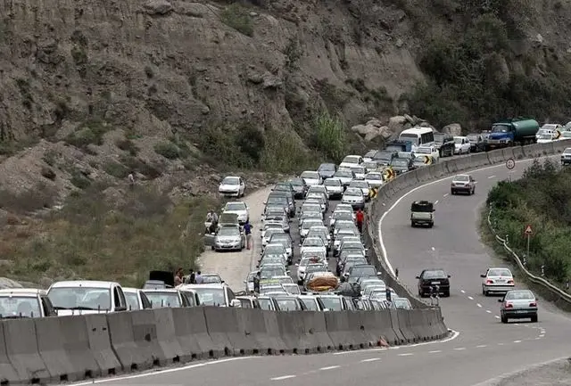 آخرین وضعیت ترافیک در محورهای هراز و کندوان 