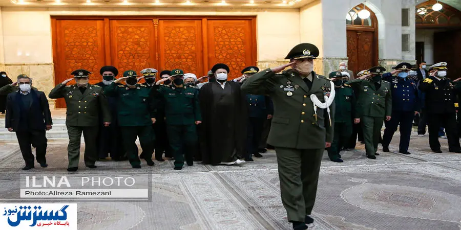 نحوه دست دادن خاص سیدحسن خمینی با فرمانده کل سپاه + عکس