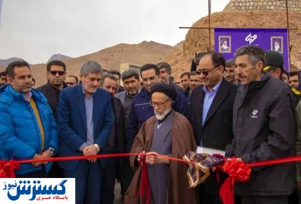 سقایی مجتمع فولاد غدیر برای مردم منطقه
