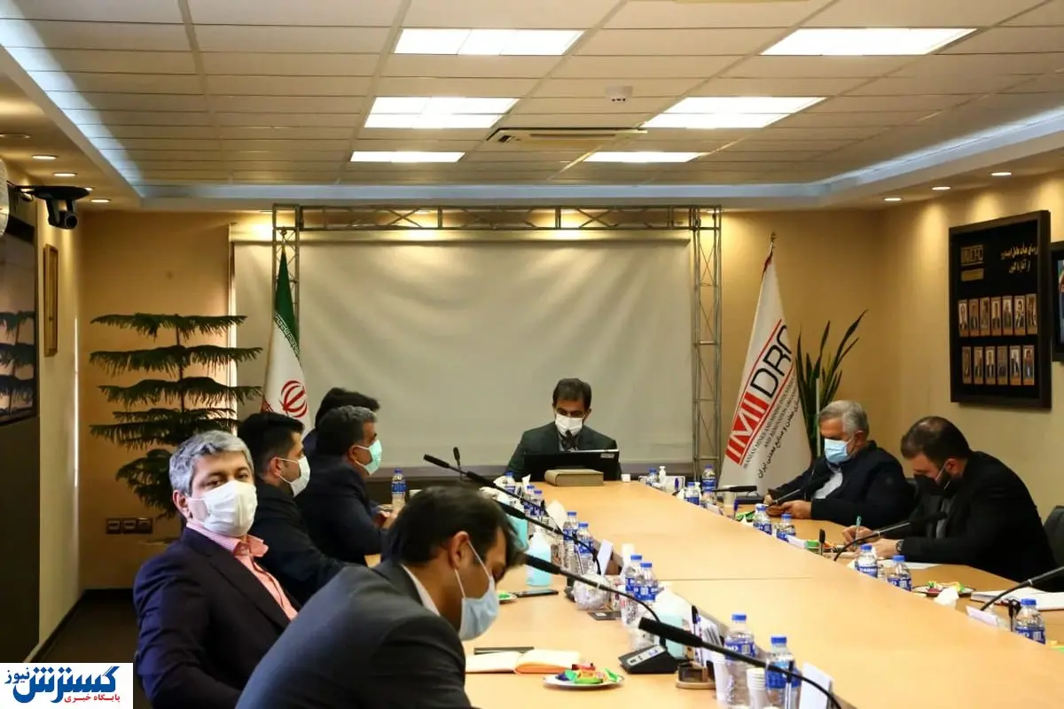 ایمیدرو پیگیر اجرای ۳ طرح صنعتی و معدنی