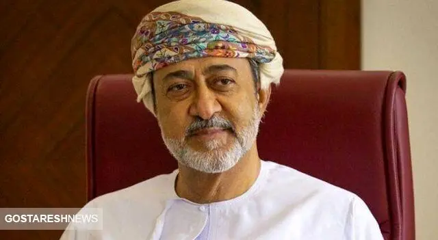 سلطان عمان لباس‌هایش را به رخ رئیسی کشید+تصاویر