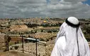 اعراب میلیاردها دلار به دشمن ایران سرازیر کردند