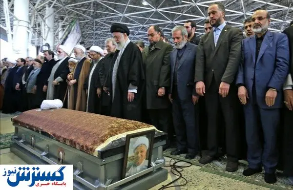 رهبر انقلاب فقط برای این ۱۱ نفر نماز میت خواند