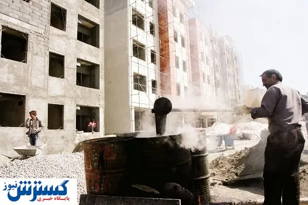دست رد کارگران بر سینه ساختوساز