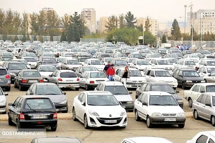 قیمت گذاری دستوری بلای جان خودروسازان | بازار خودرو جای رشد دلالان شد