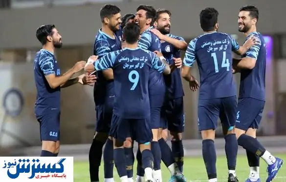 ۲ ستاره آبی پوش در سبد خرید پرسپولیس