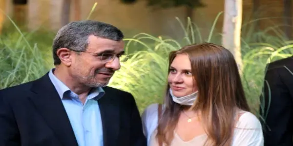 پشت پرده عکس انداختن احمدی نژاد با زنان بی حجاب در دبی
