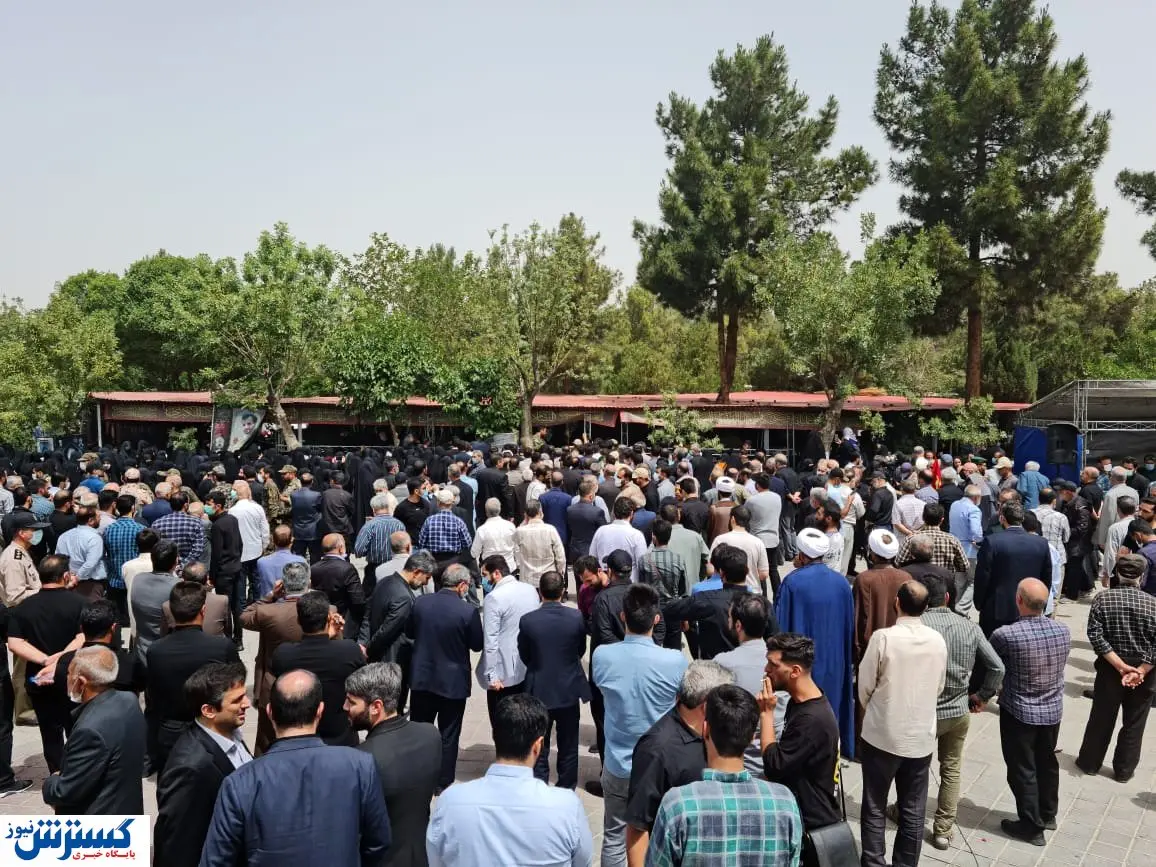 شهید حسن صیاد شیرازی در بهشت زهرا آرام گرفت