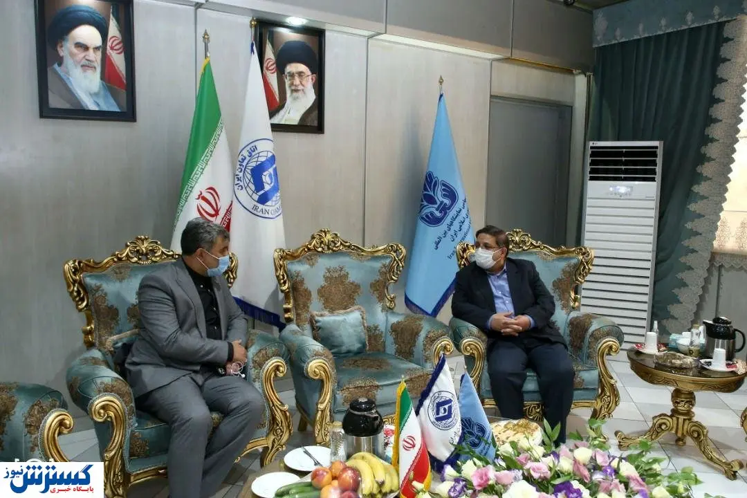 نمایشگاهها نباید تعطیل شوند