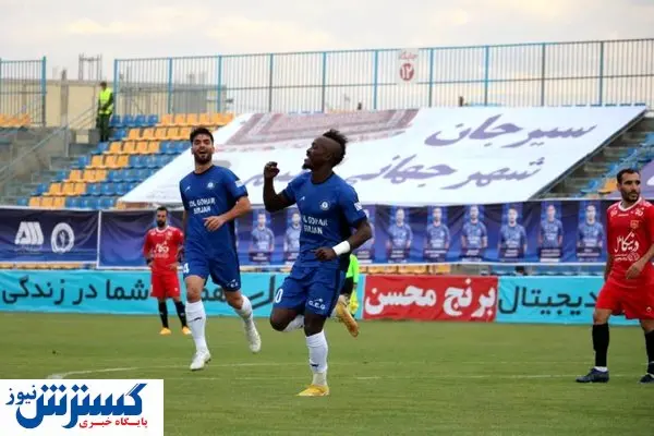 مهاجم سابق پرسپولیس تا اطلاع ثانوی محروم شد