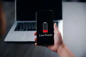 رونمایی از باتری جدید موبایل ها / قیمت گوشی افزایش می یابد؟