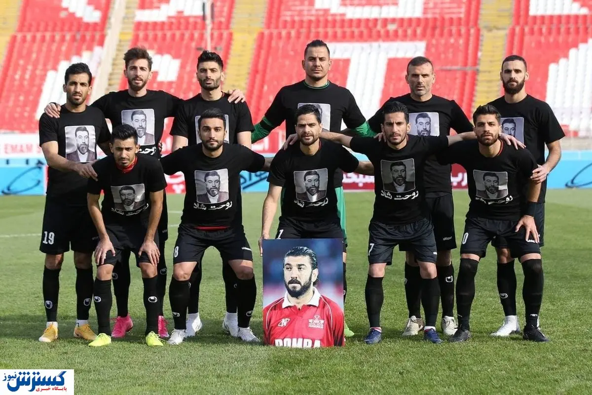 پرسپولیس تا پایان سال سیاهپوش میماند