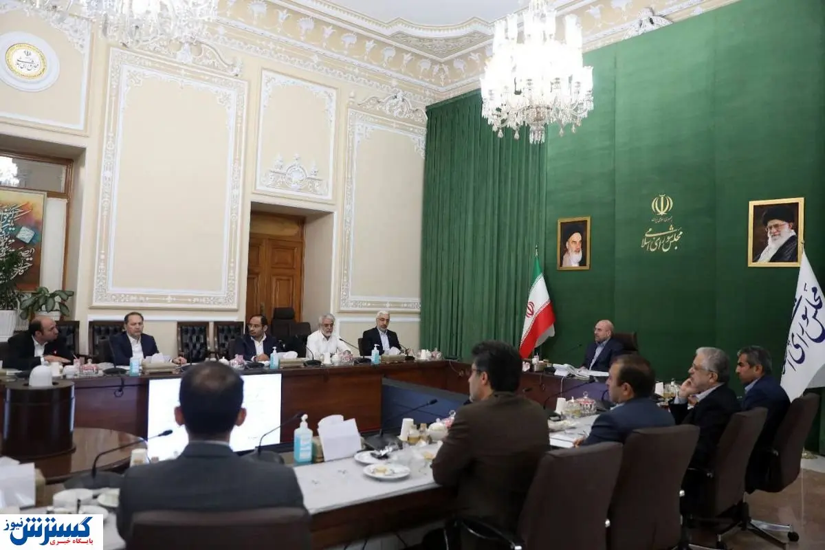 برگزاری یک نشست مهم درباره بورس / بازار سرمایه به اوج برمی گردد؟