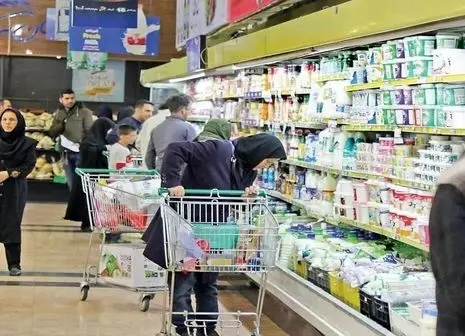 خوشحالی بازرگانان تکمیل شد | سیل ورود کالاهای اساسی در راه است
